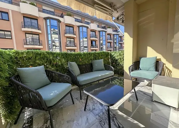 Modern 3 Bedroom Flat With Balcony Apartamento *